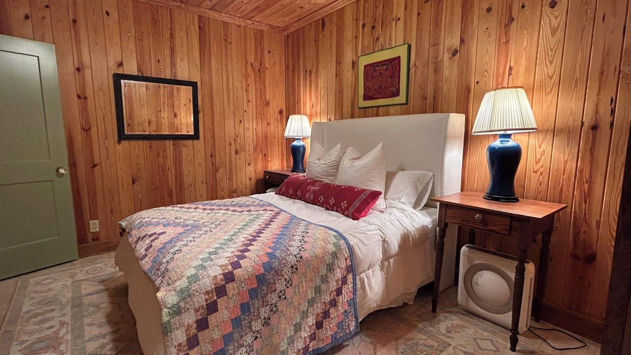 Photo of Bedroom in Moultrie