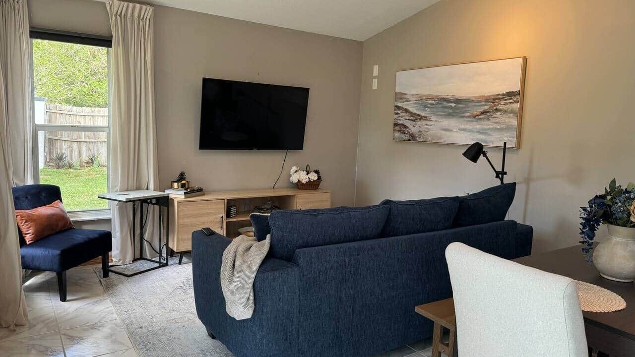 Photo of Livingroom in Spring Hill