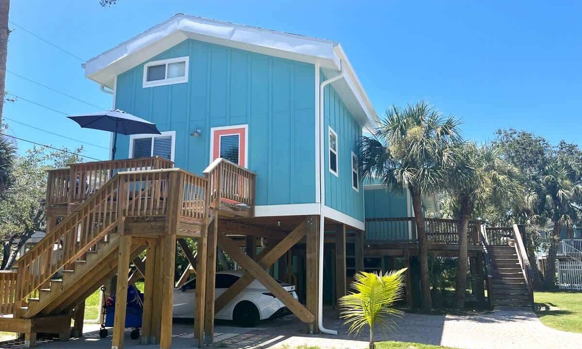 Photo of Outdoor in Mid Island