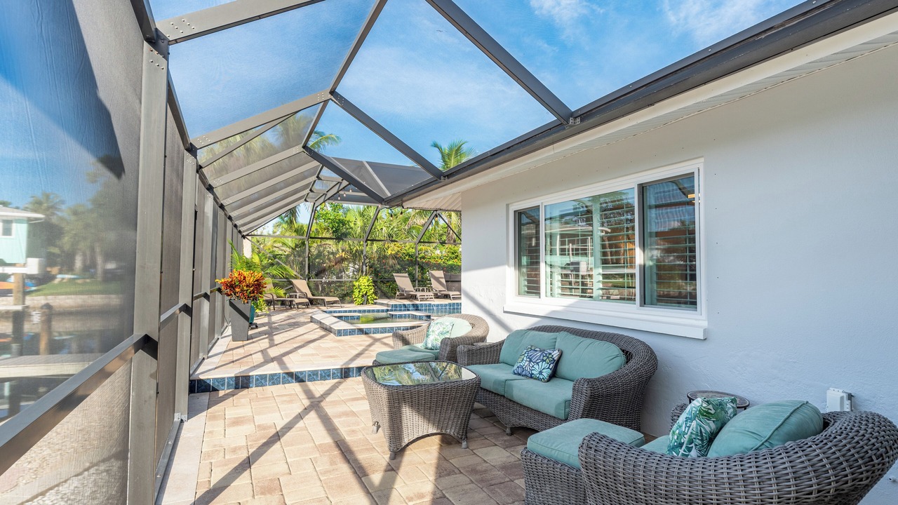 Photo of Outdoor in Mid Island