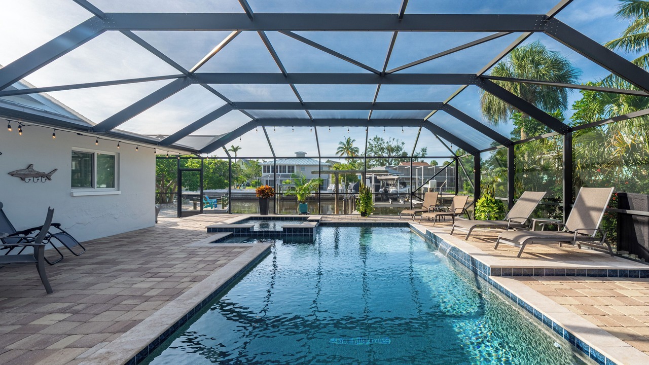 Photo of Outdoor in Mid Island