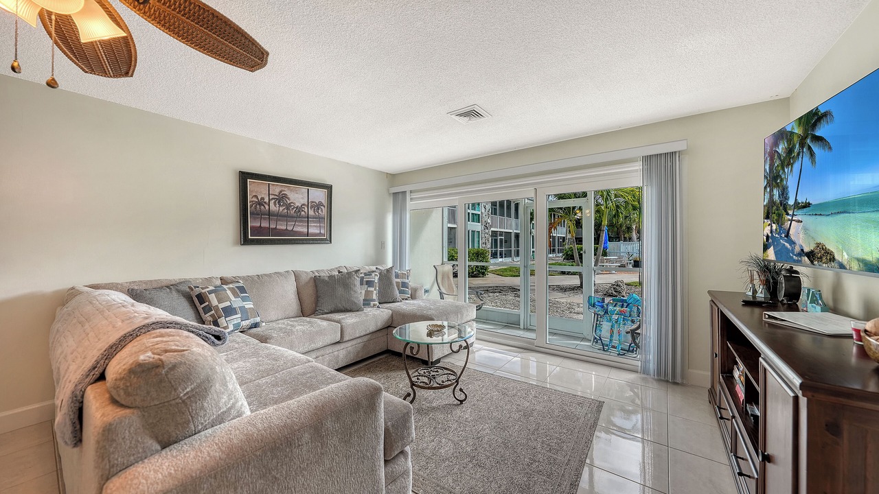 Photo of Livingroom in Saint Armands Key