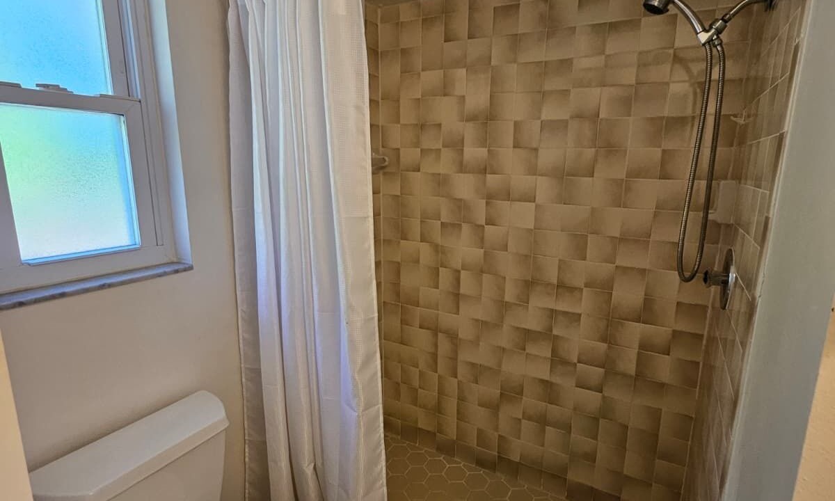 Photo of Bathroom in Englewood East