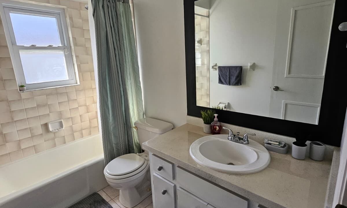 Photo of Bathroom in Englewood East