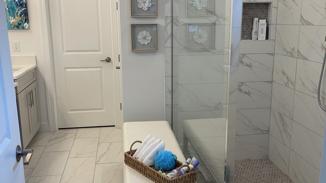 Photo of Bathroom in Naples