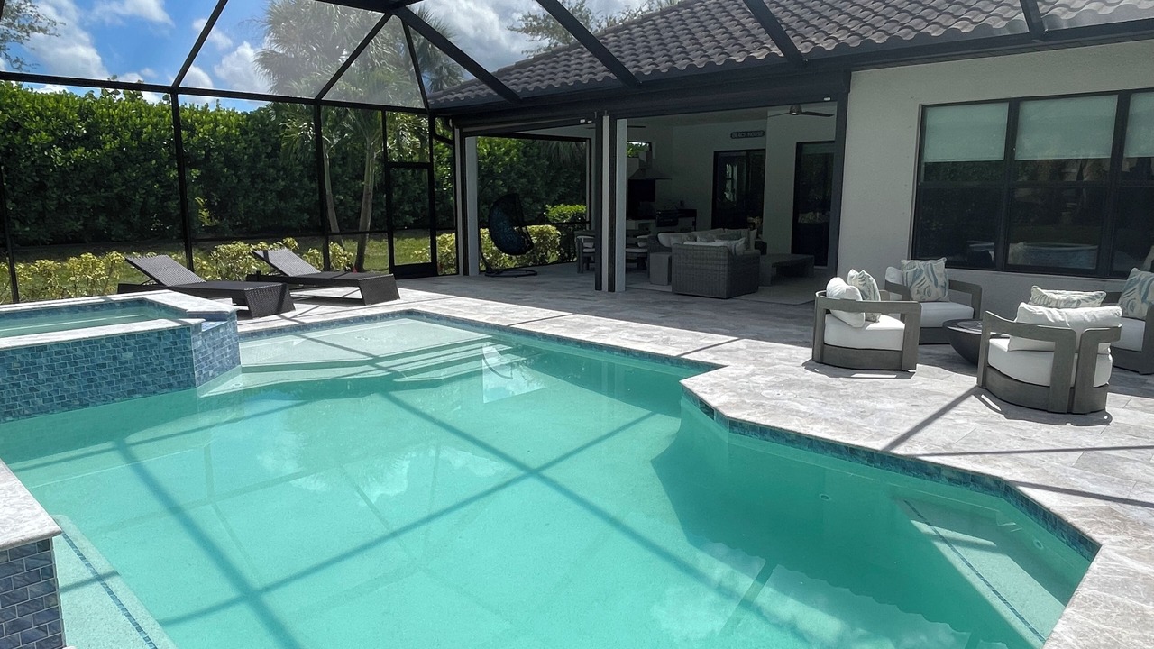Photo of Outdoor in Naples