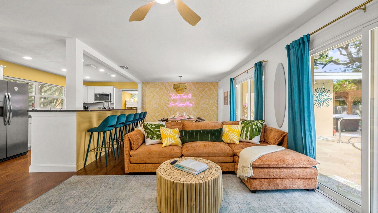 Photo of Bedroom in Madeira Beach
