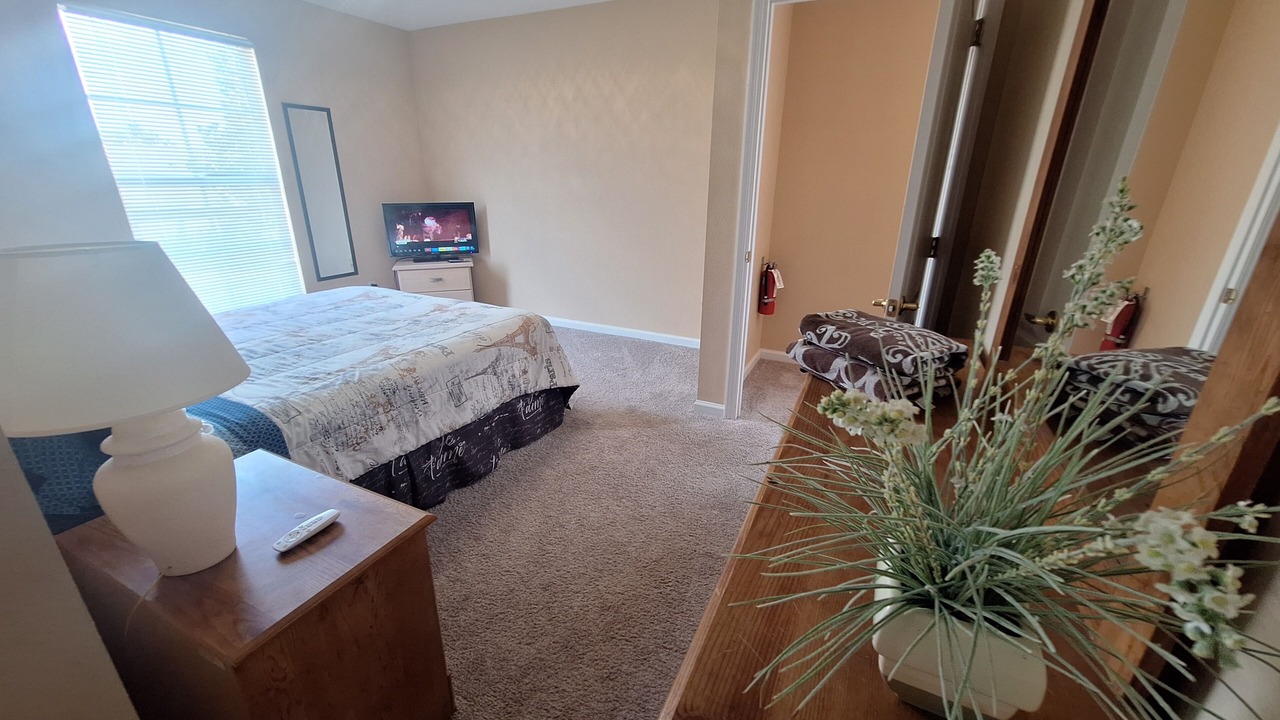 Photo of Bedroom in Orange Tree