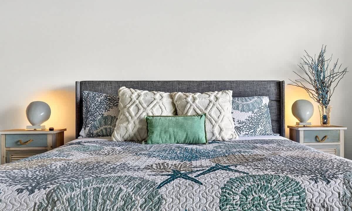 Photo of Bedroom in Redington Beach