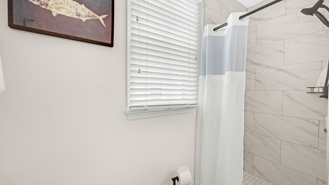 Photo of Bathroom in Marathon