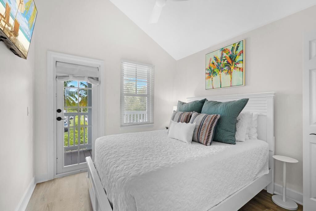 Photo of Bedroom in Marathon