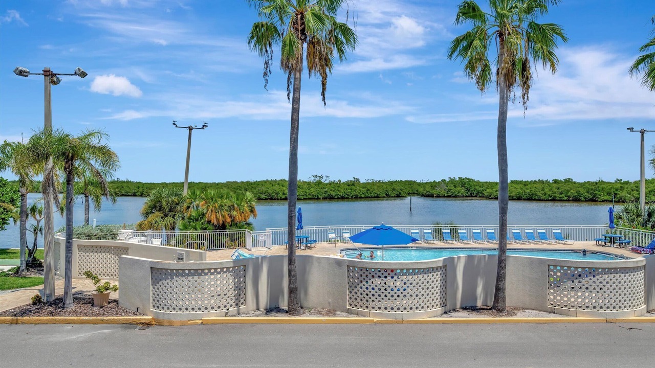 Photo of Outdoor in Ruskin
