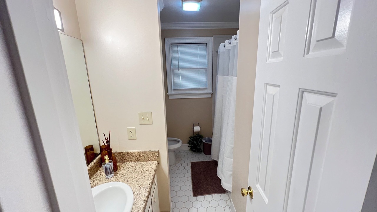 Photo of Bathroom in Albany