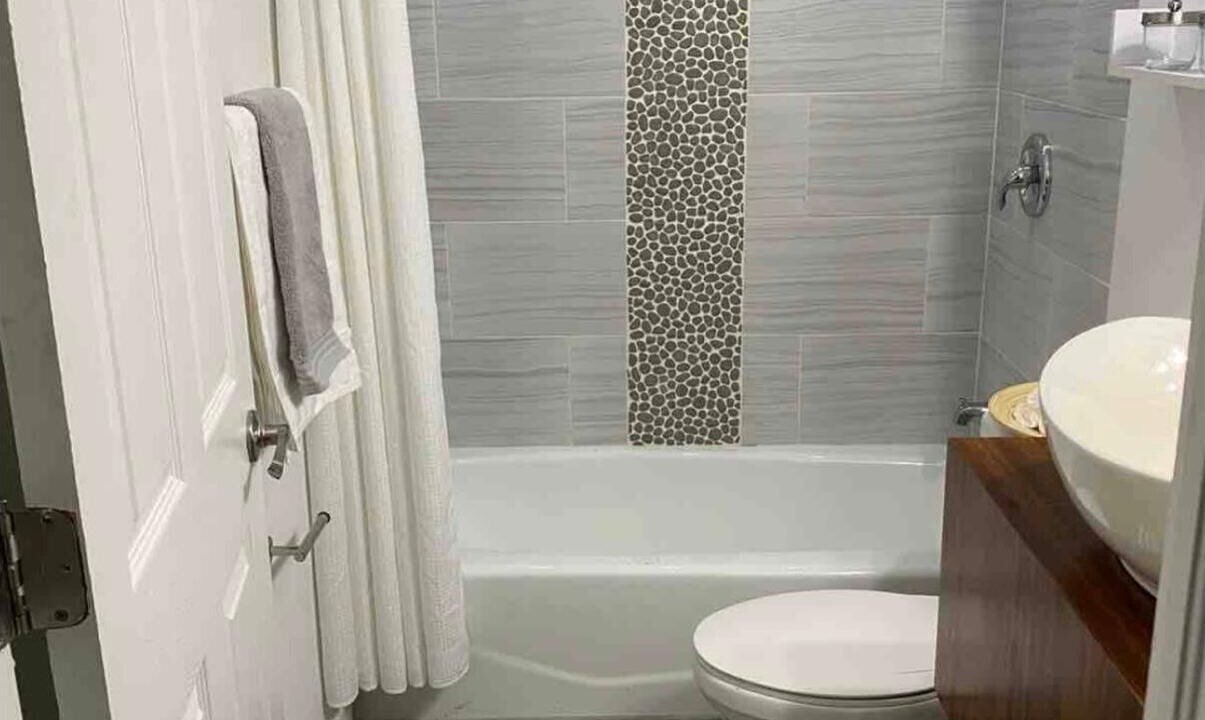 Photo of Bathroom in Biggar
