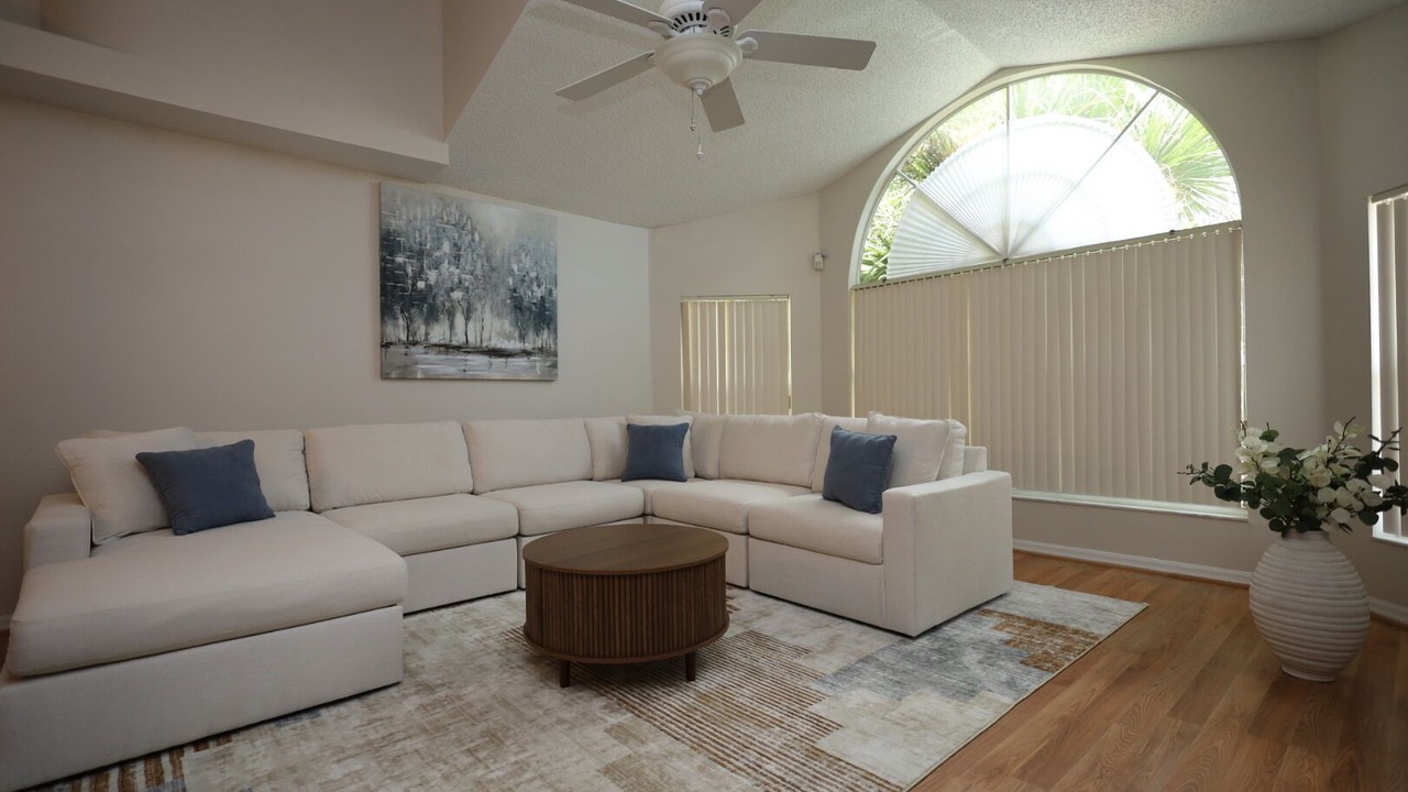 Photo of Livingroom in Chatham Park