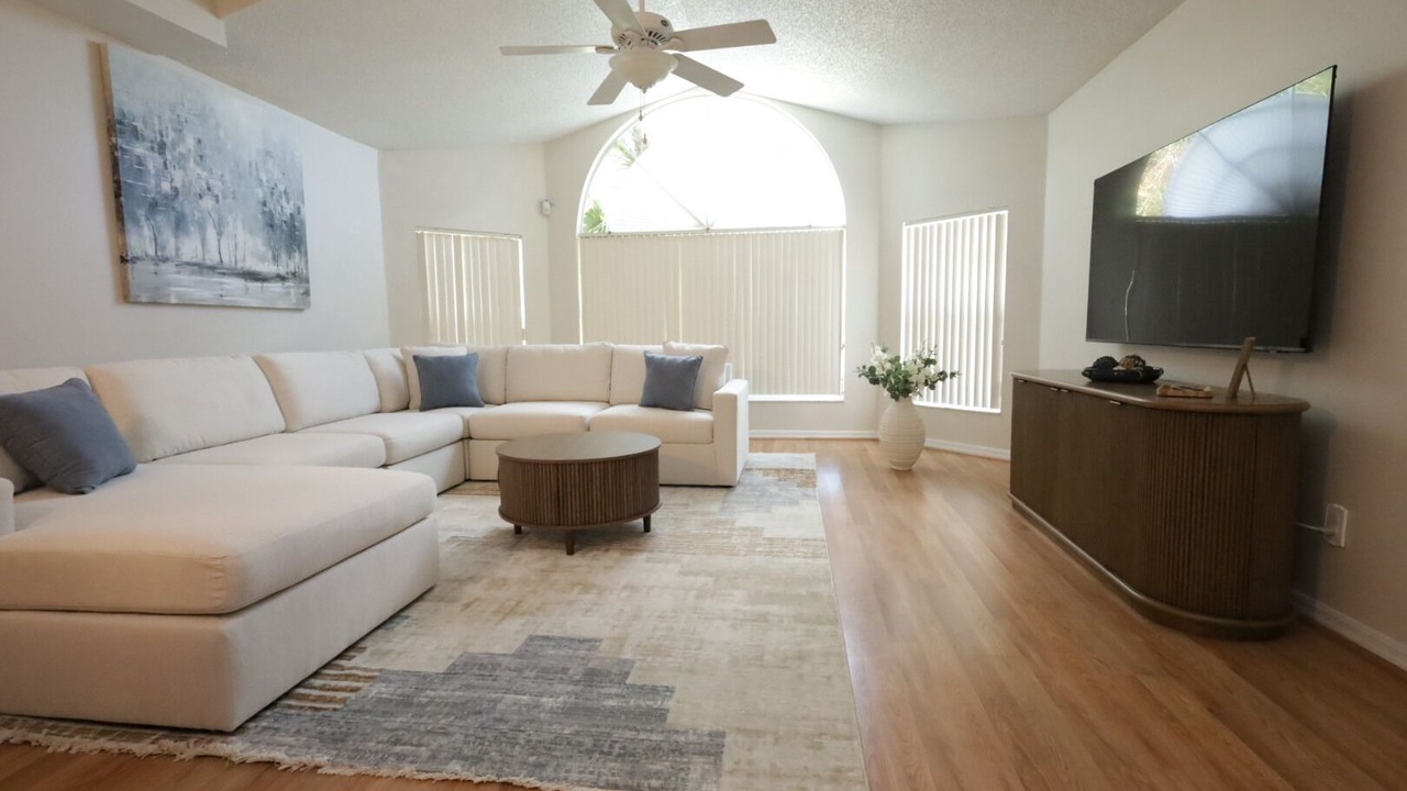 Photo of Livingroom in Chatham Park