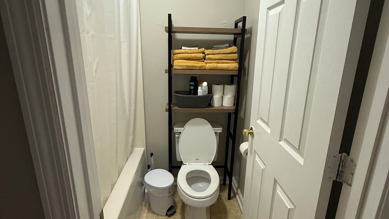 Photo of Bathroom in Valdosta