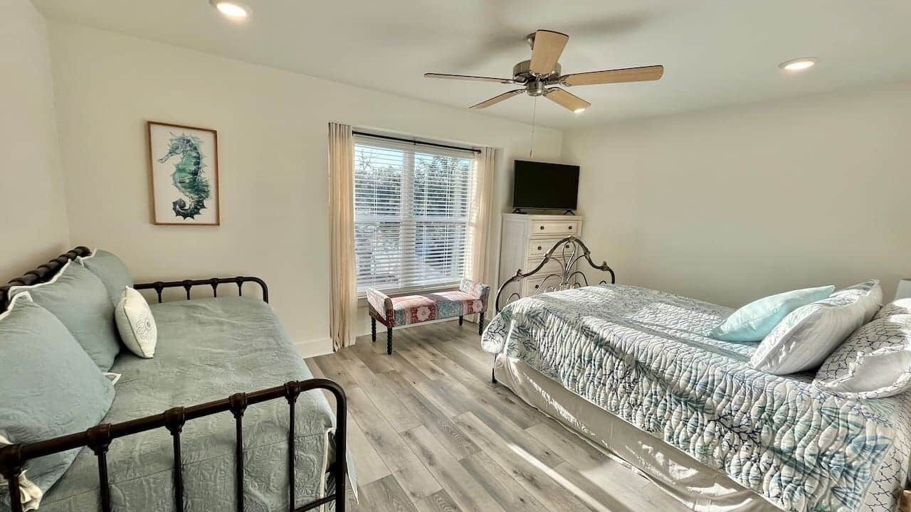 Photo of Others in Innerarity Townhomes