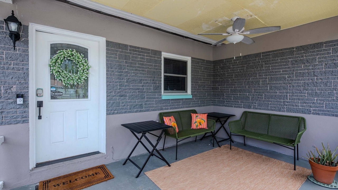 Photo of Patio Balcony in Pinellas Park