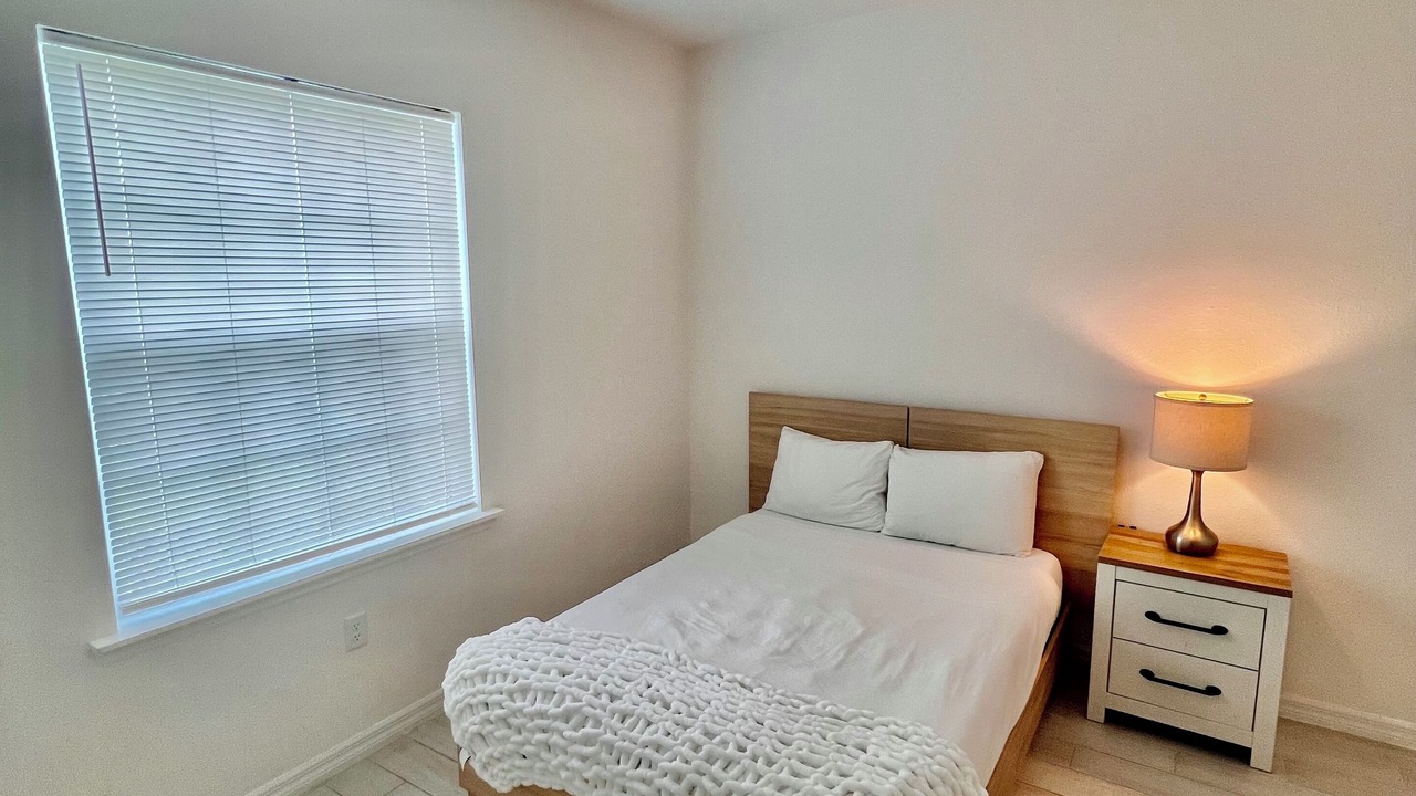Photo of Bedroom in Newberry