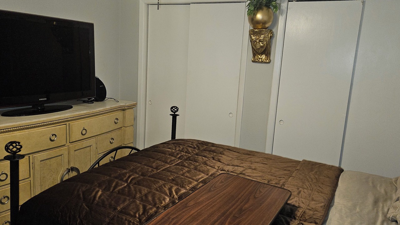 Photo of Bedroom in Hampton Homes