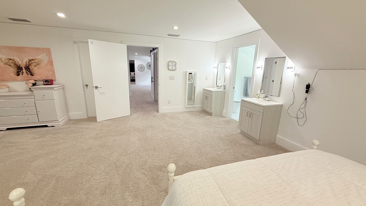 Photo of Bedroom in Dade City