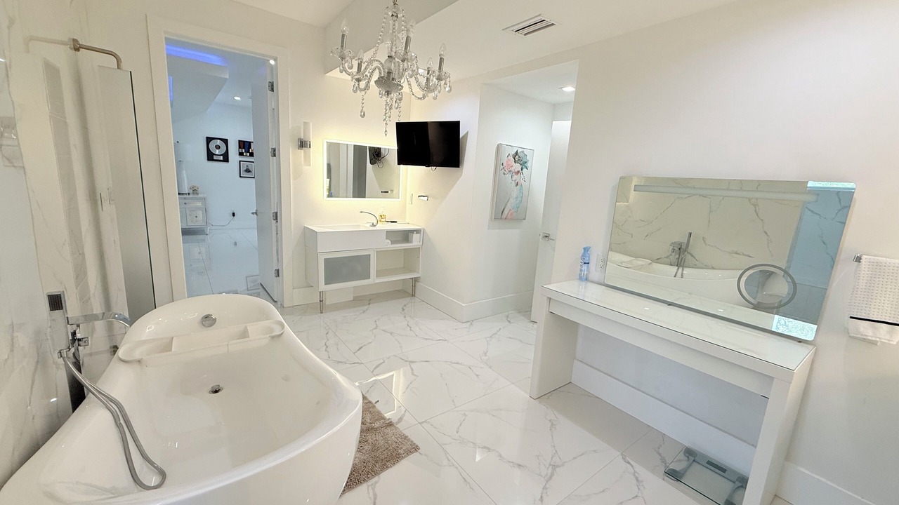 Photo of Bathroom in Dade City