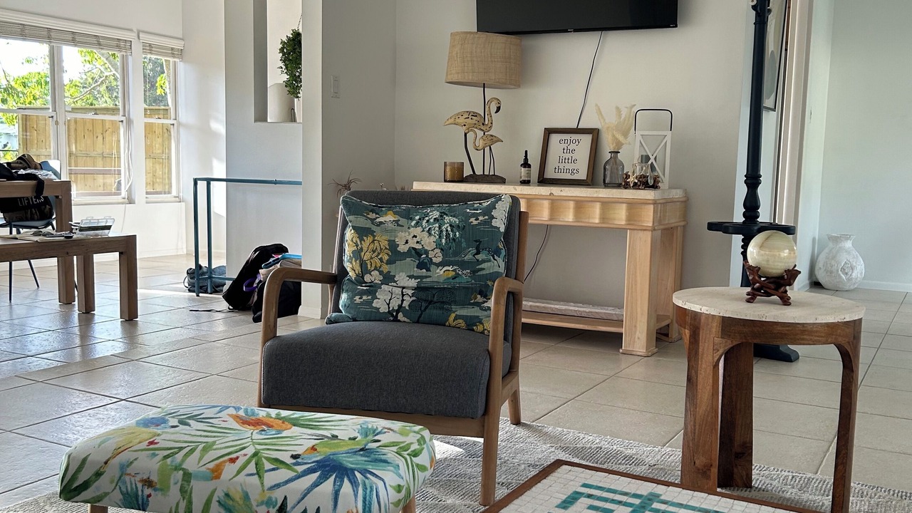 Photo of Livingroom in South Gate Ridge