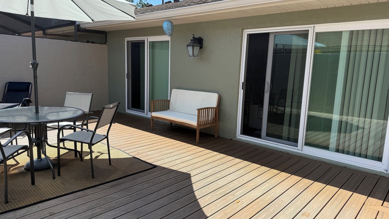Photo of Outdoor in Bee Ridge