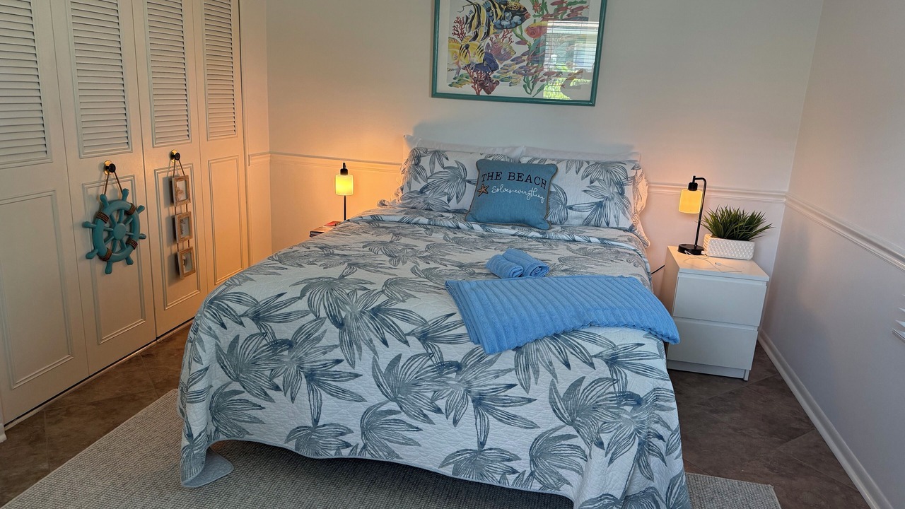 Photo of Bedroom in Bee Ridge