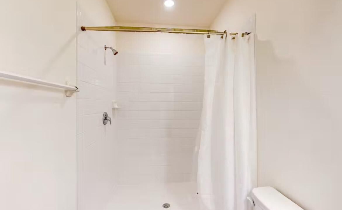 Photo of Bathroom in Davenport
