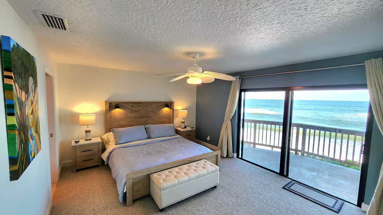 Photo of Bedroom in New Melbourne Beach