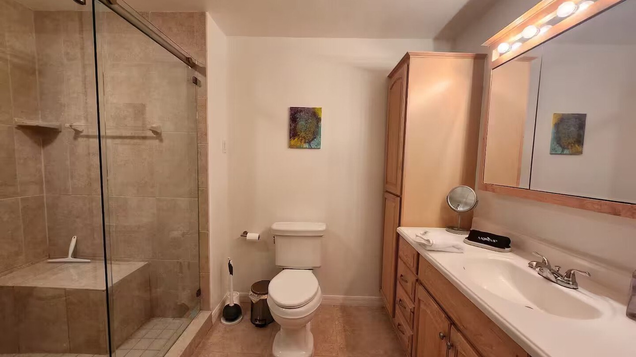 Photo of Bathroom in New Melbourne Beach