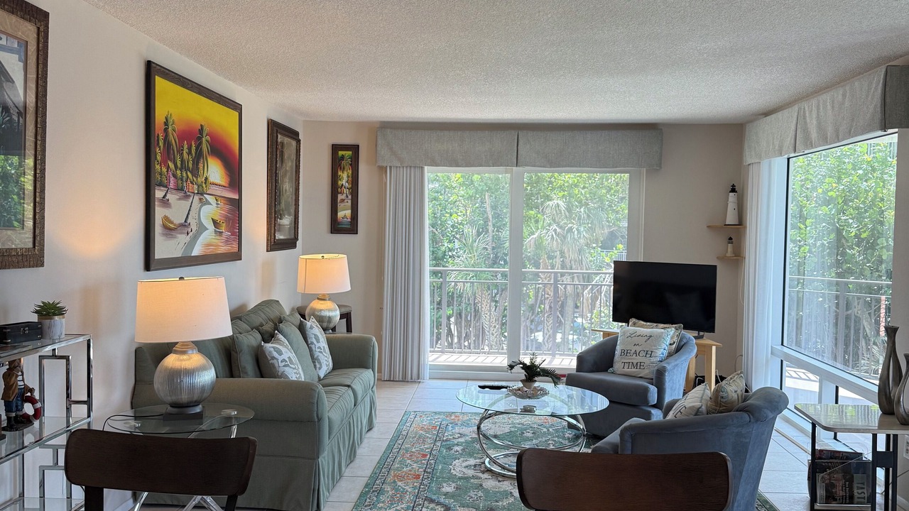 Photo of Livingroom in Longboat Key