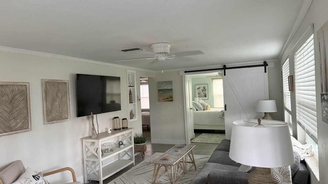 Photo of Livingroom in Paradise Bay