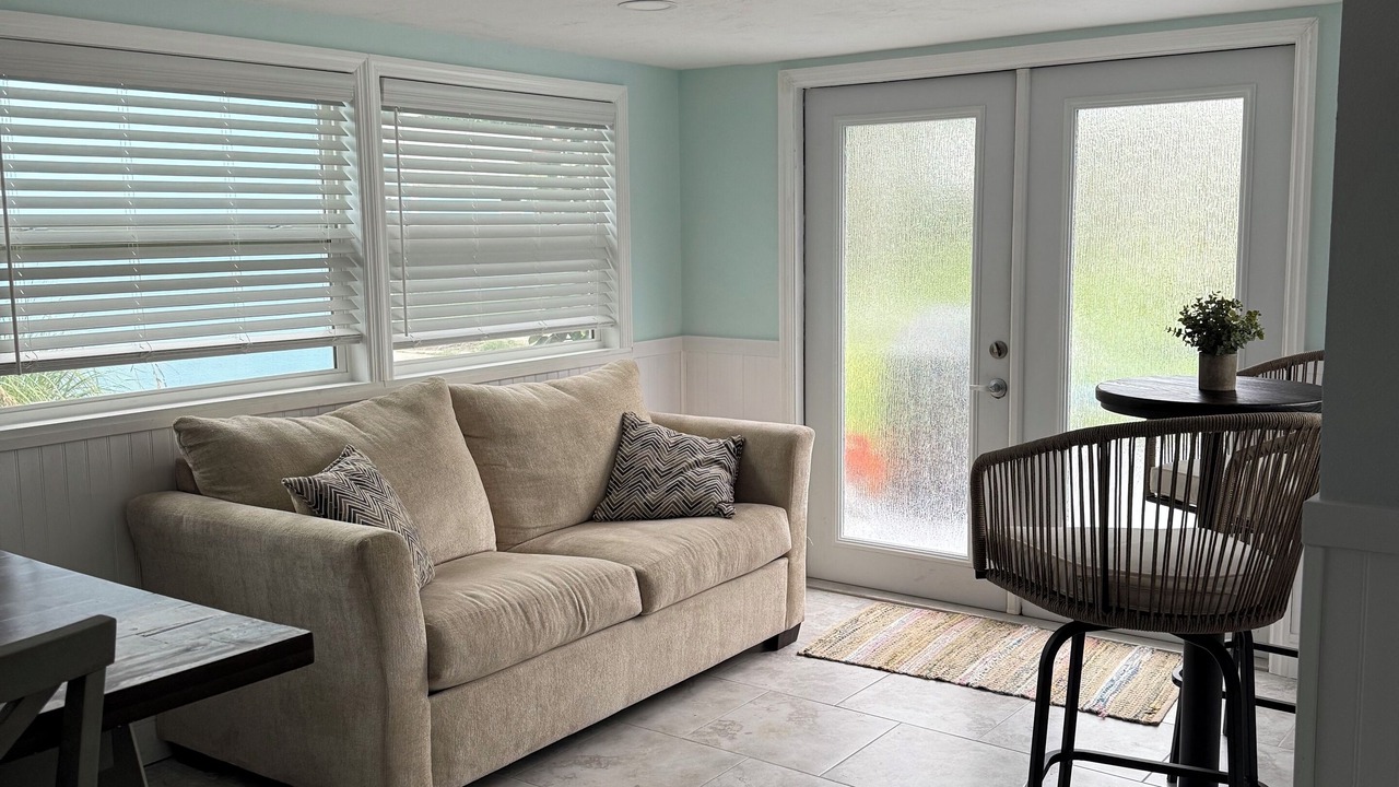 Photo of Livingroom in Paradise Bay