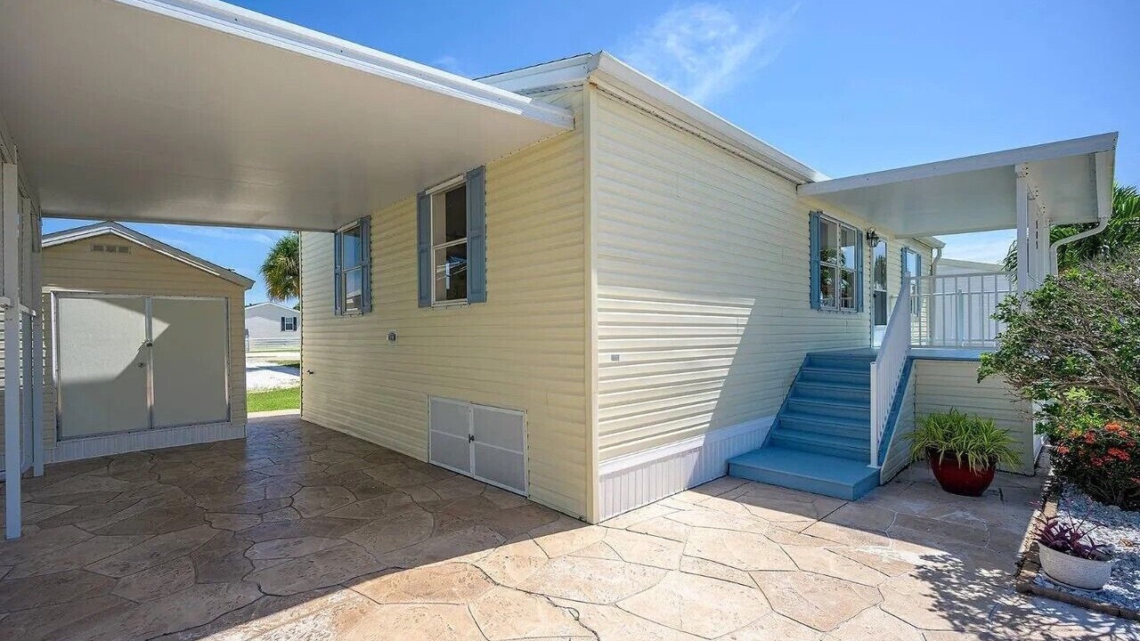 Photo of Outdoor in Iona