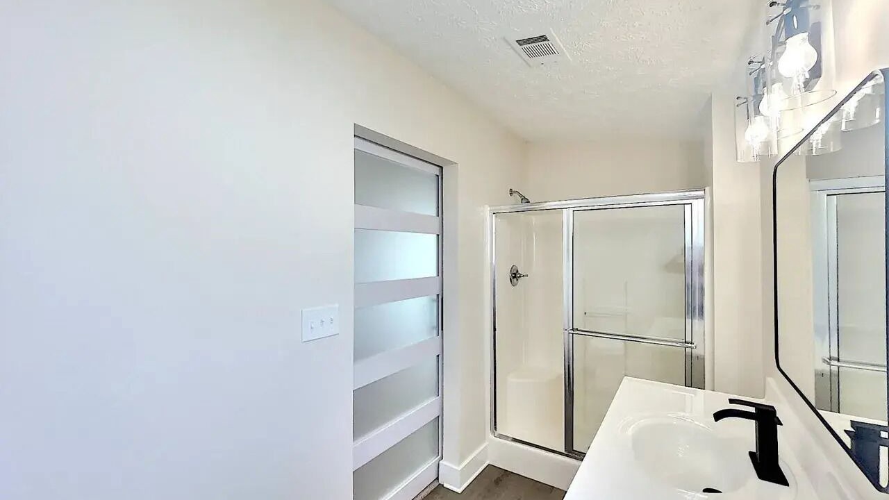 Photo of Bathroom in Iona