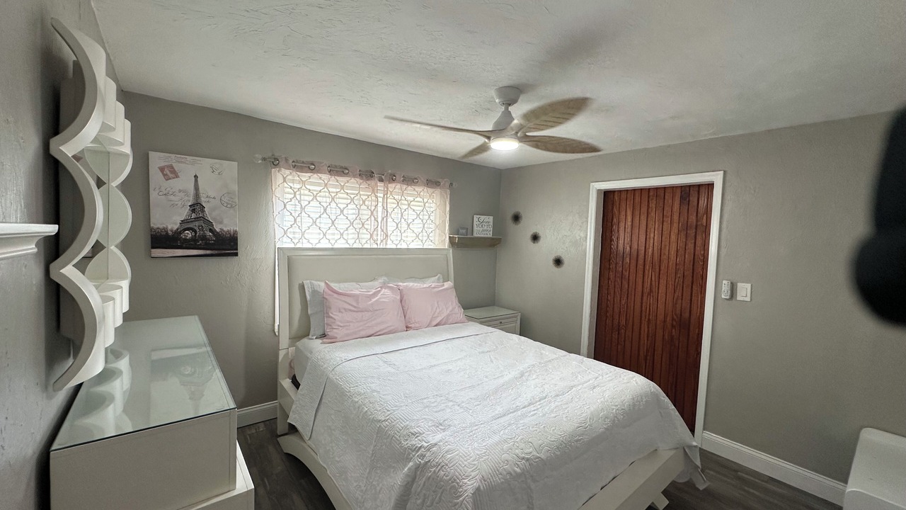 Photo of Bedroom in DeLand
