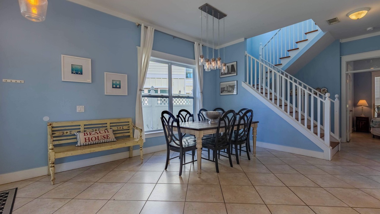 Photo of Livingroom in Emerald Waters Village