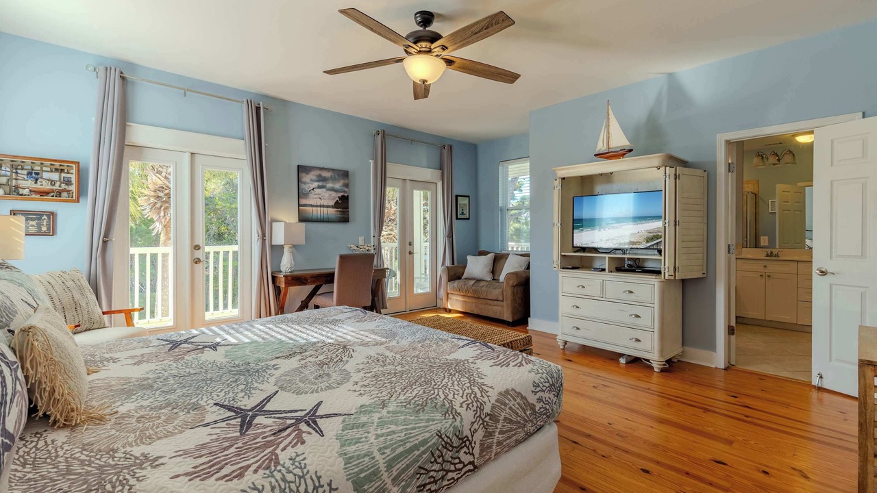 Photo of Bedroom in Emerald Waters Village