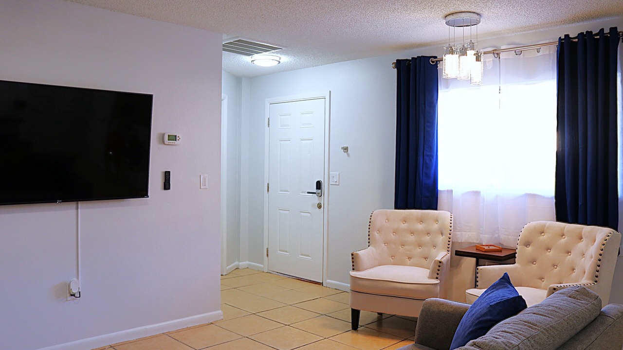Photo of Livingroom in Lakeland