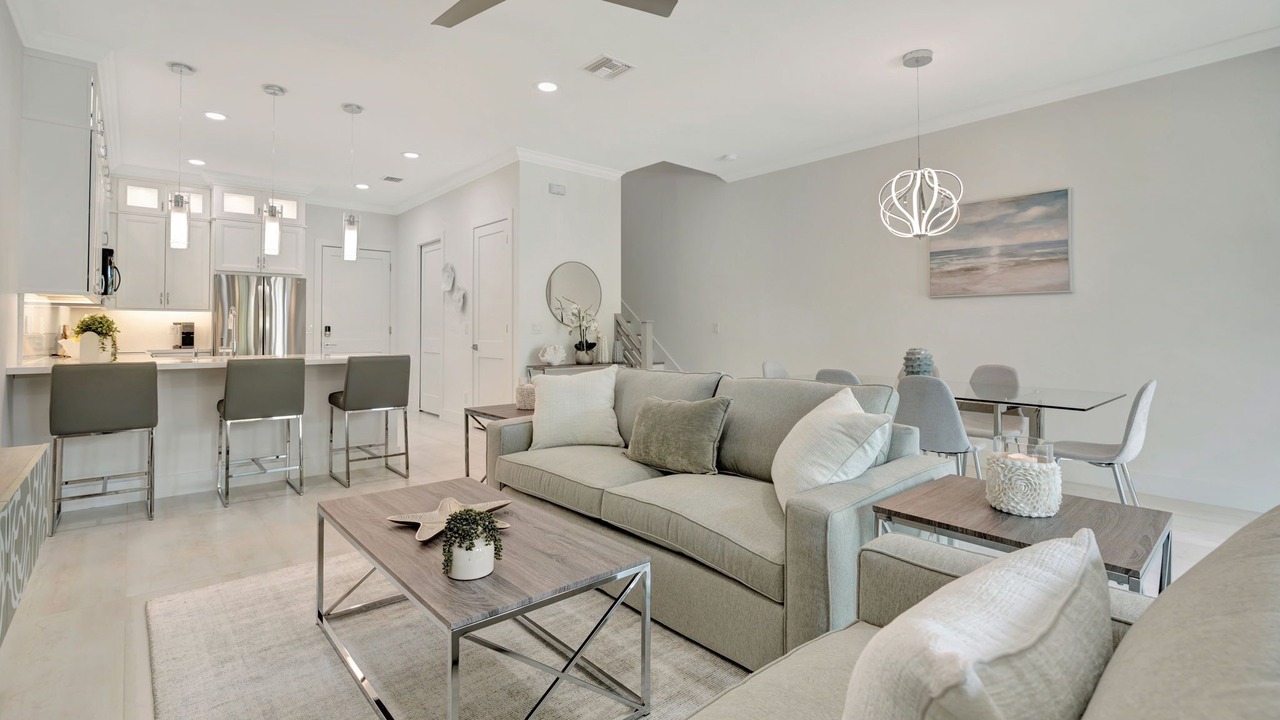 Photo of Livingroom in Stuart