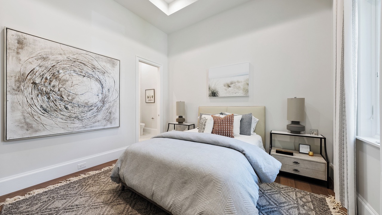Photo of Bedroom in Park Shore