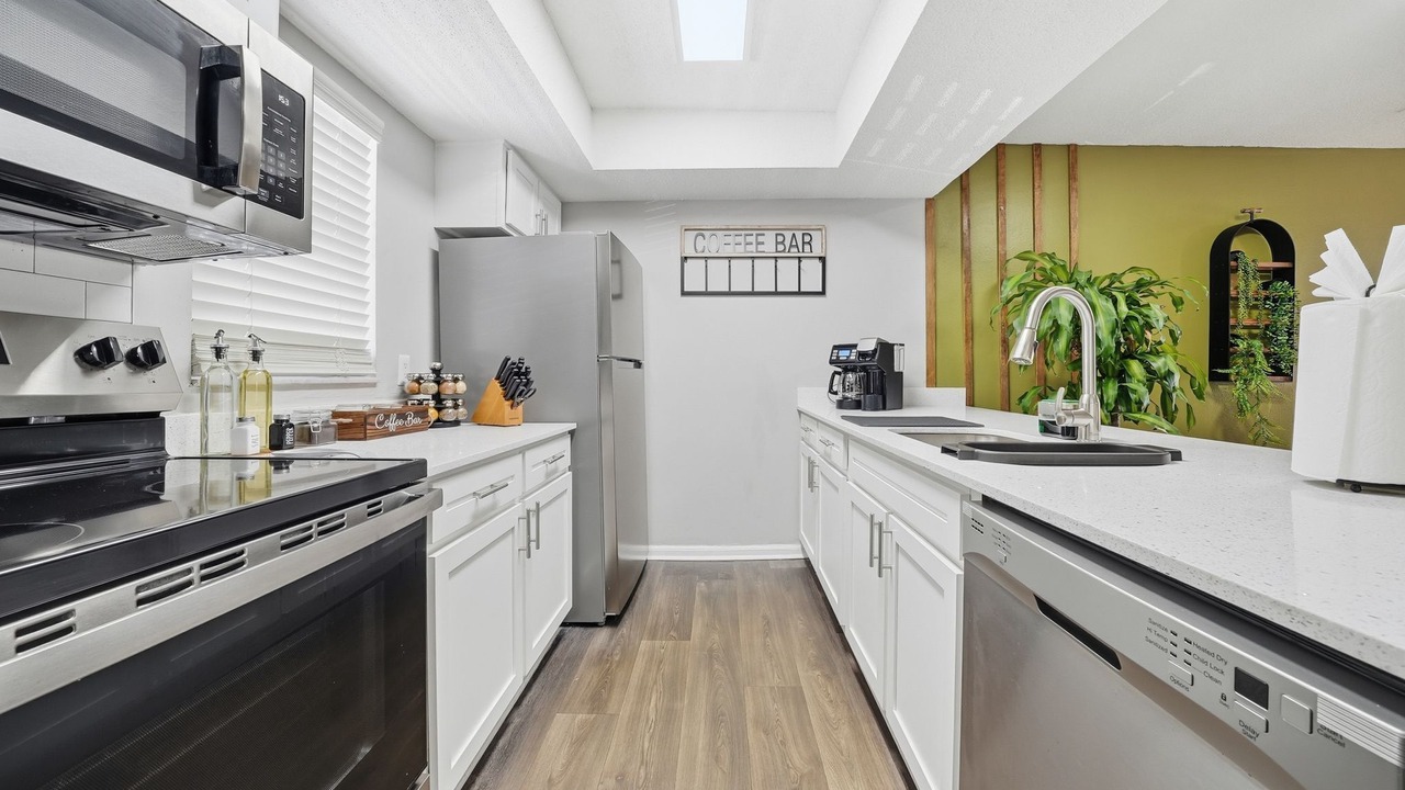 Photo of Kitchen in Town N County Park