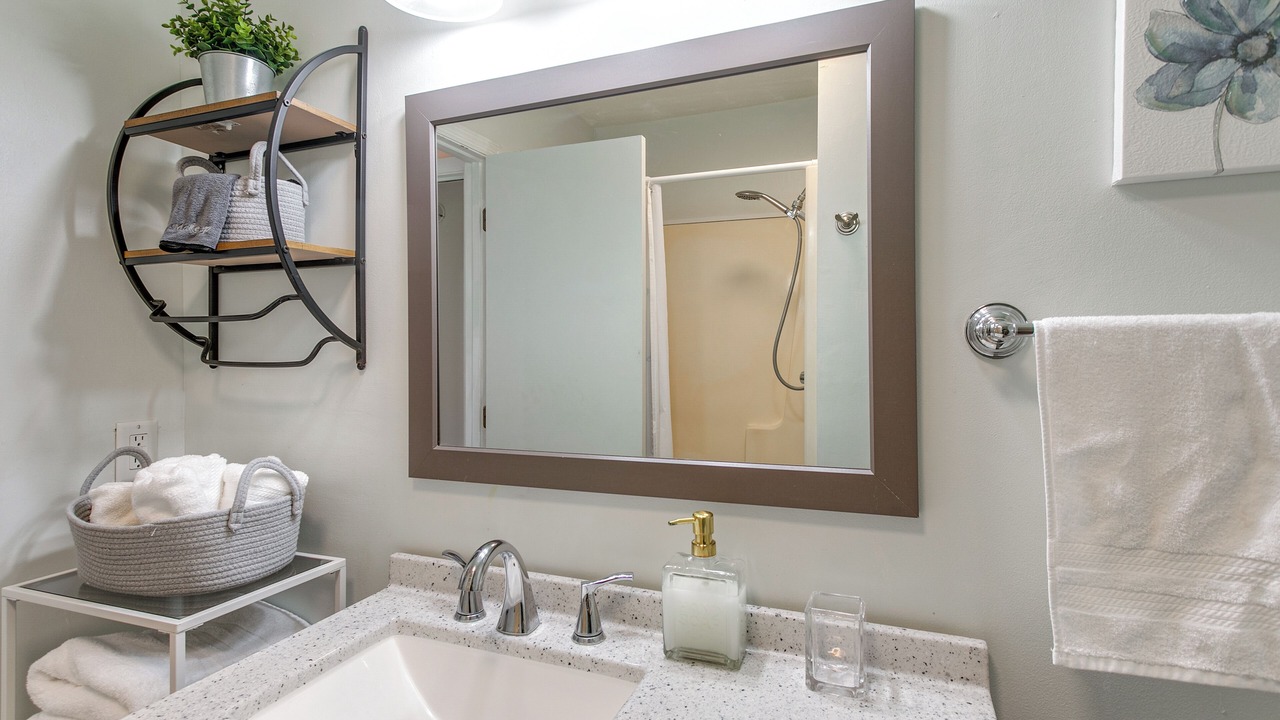 Photo of Bathroom in Saint Simons Island