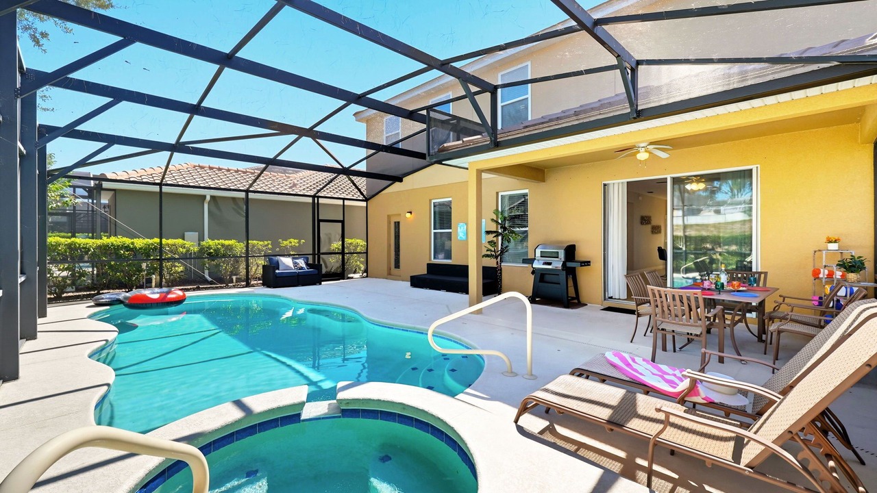 Photo of Outdoor in Loughman