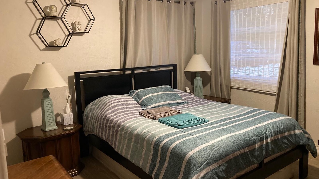 Photo of Bedroom in Elizabeth Mcbrides Raulersons