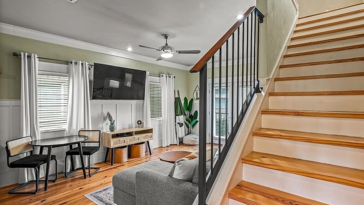 Photo of Livingroom in Carrabelle
