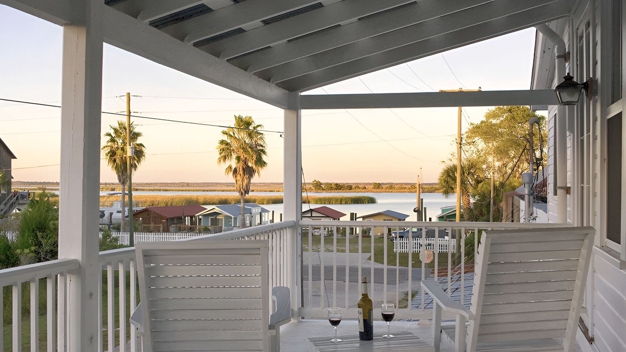 Photo of Patio Balcony in Historic Downtown Apalachicola